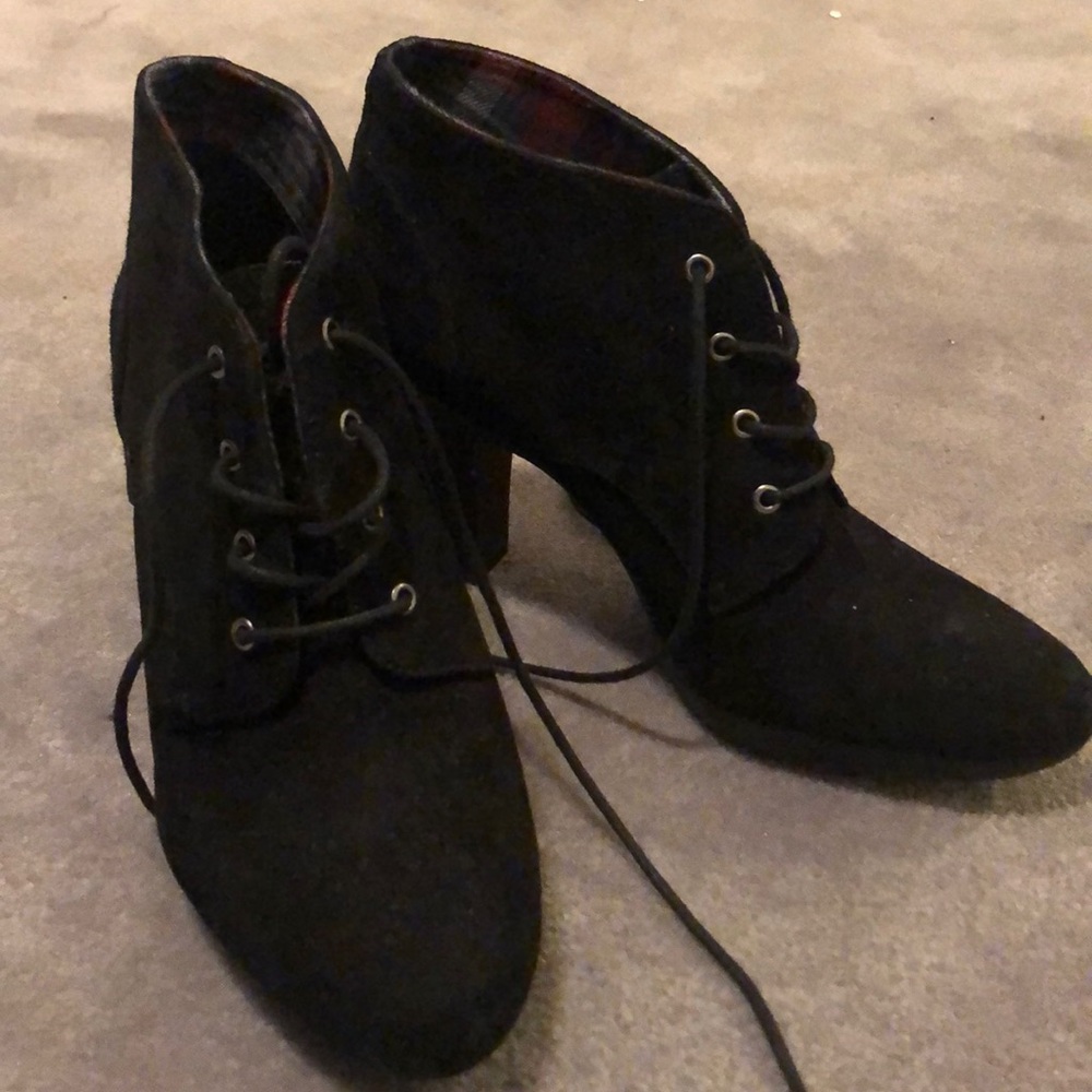 Bandolino booties